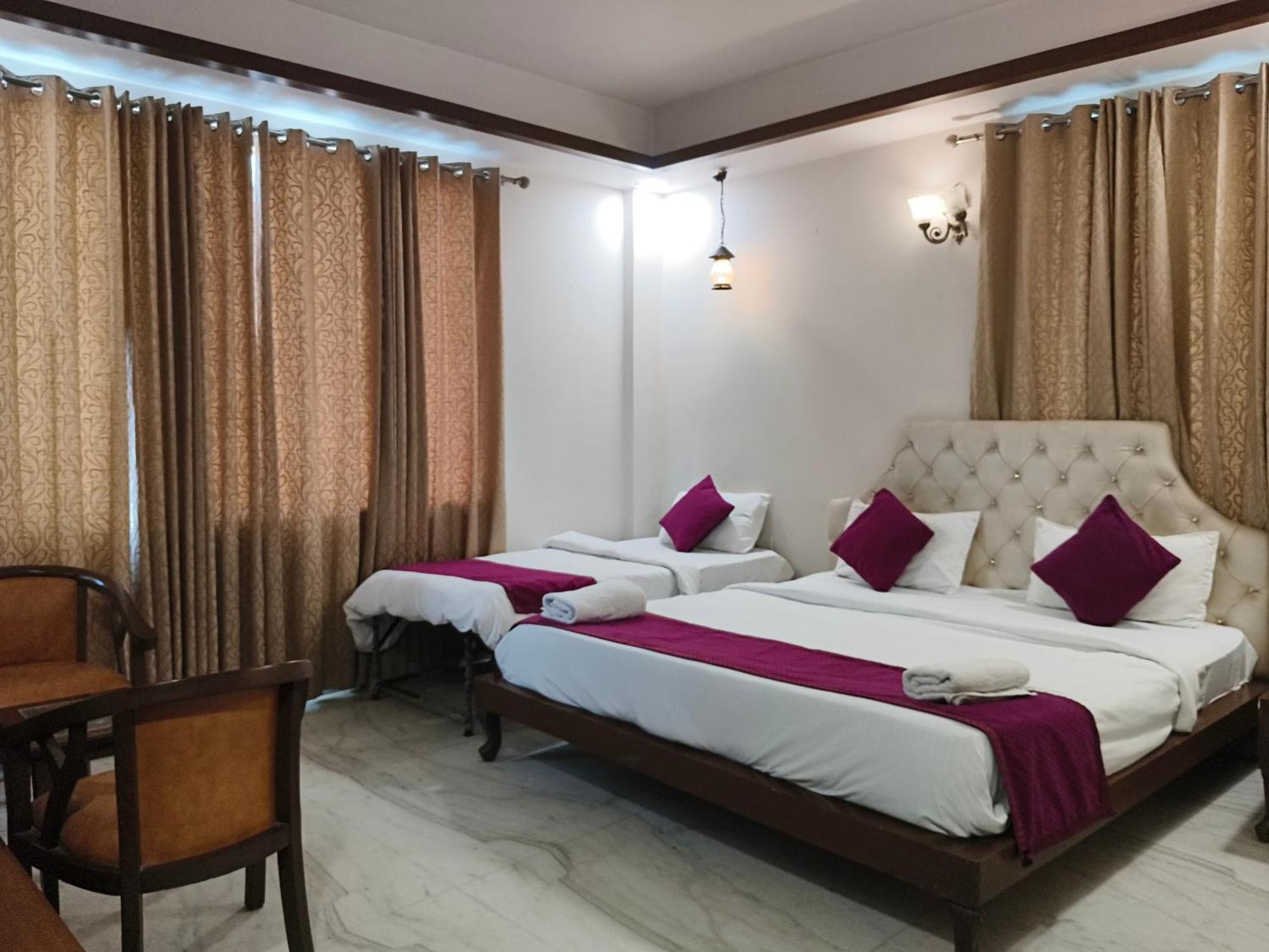 होटल Grande By Goyal Hoteliers